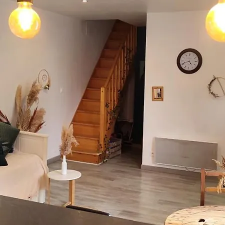 L'appartement 7 - Centre Ville-parking-tv-wifi Tarbes