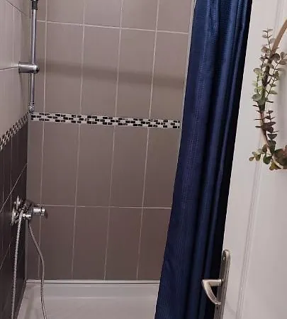 L'appartement 7 - Centre Ville-parking-tv-wifi * Tarbes
